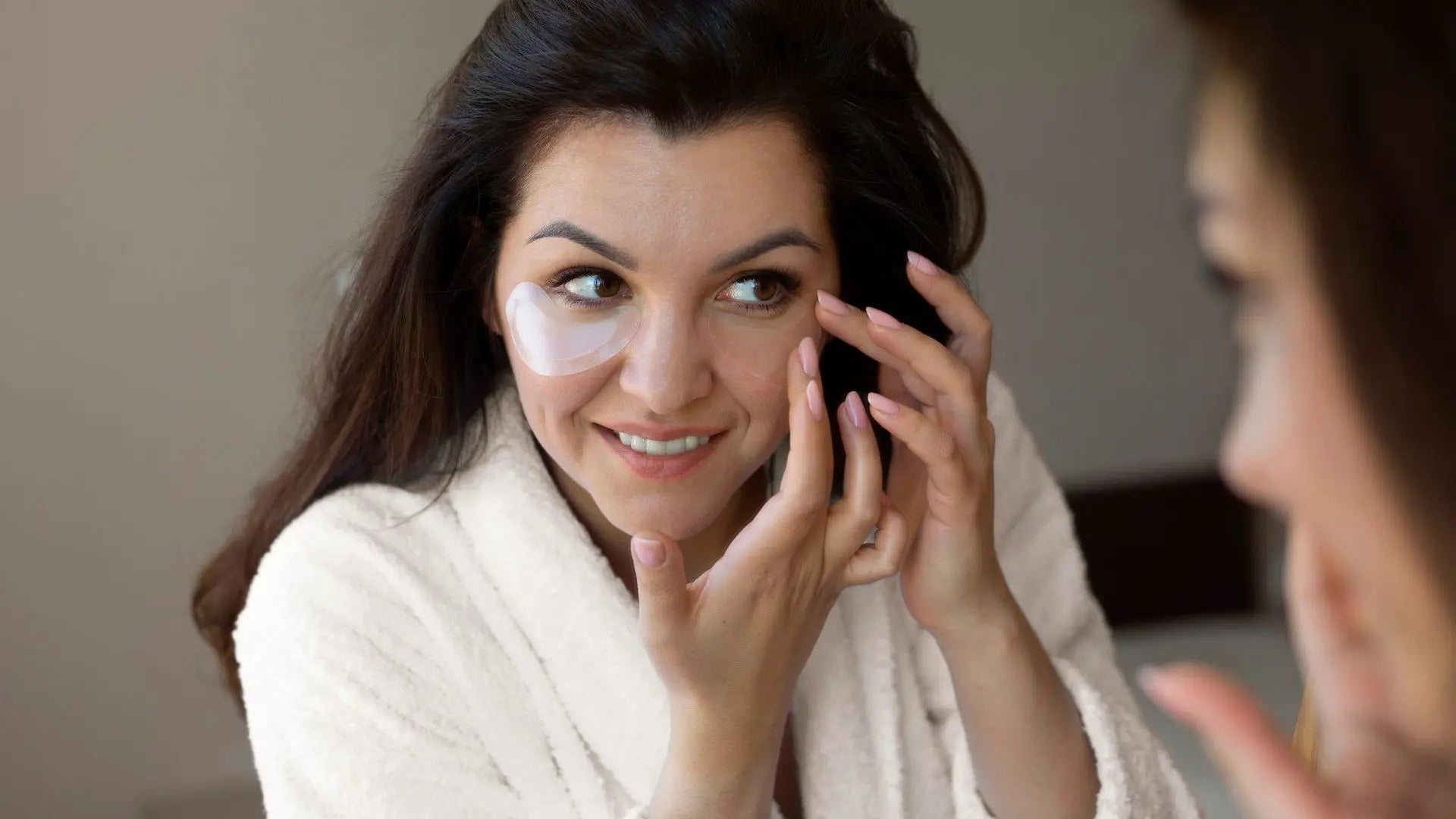 Build an Anti-Aging Routine for Your Eyes